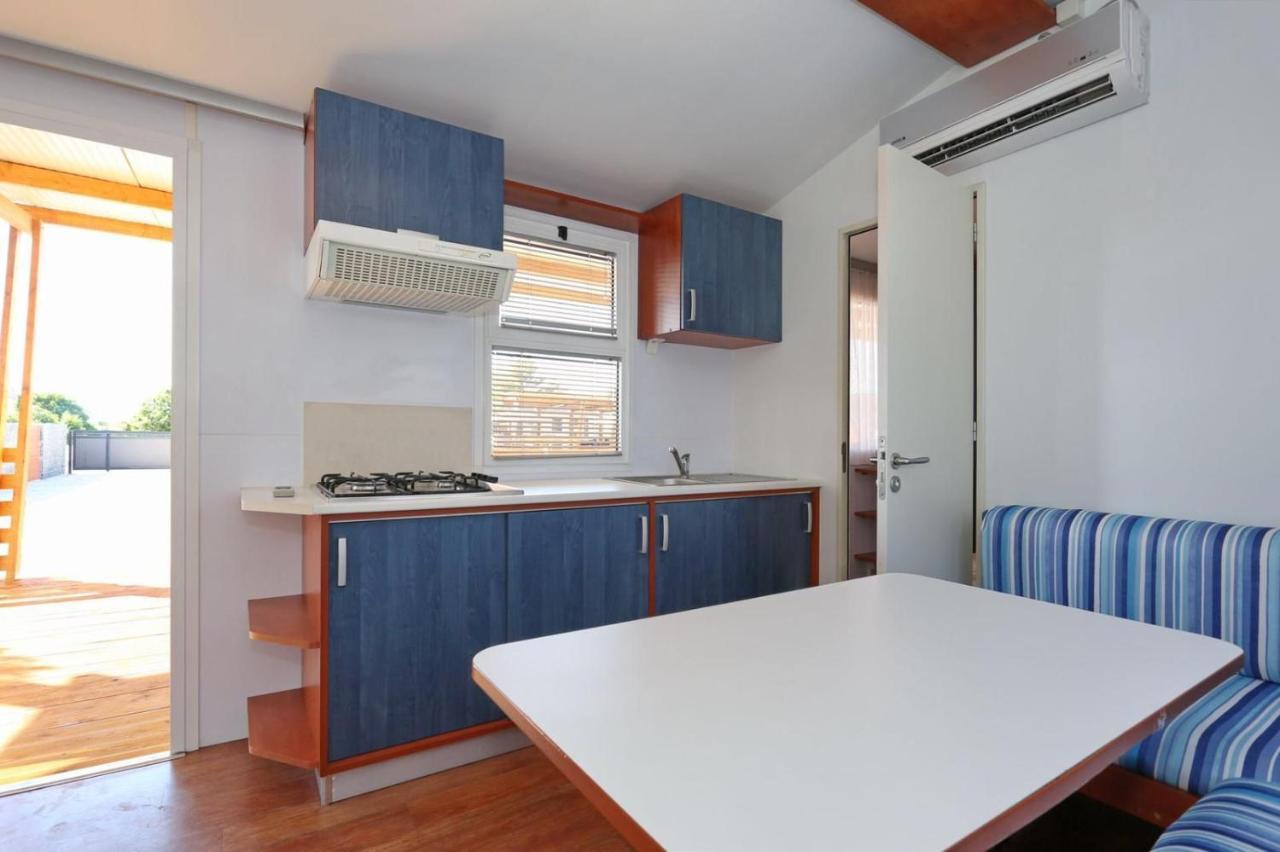 Poolside Mobile Home 图兰杰 外观 照片