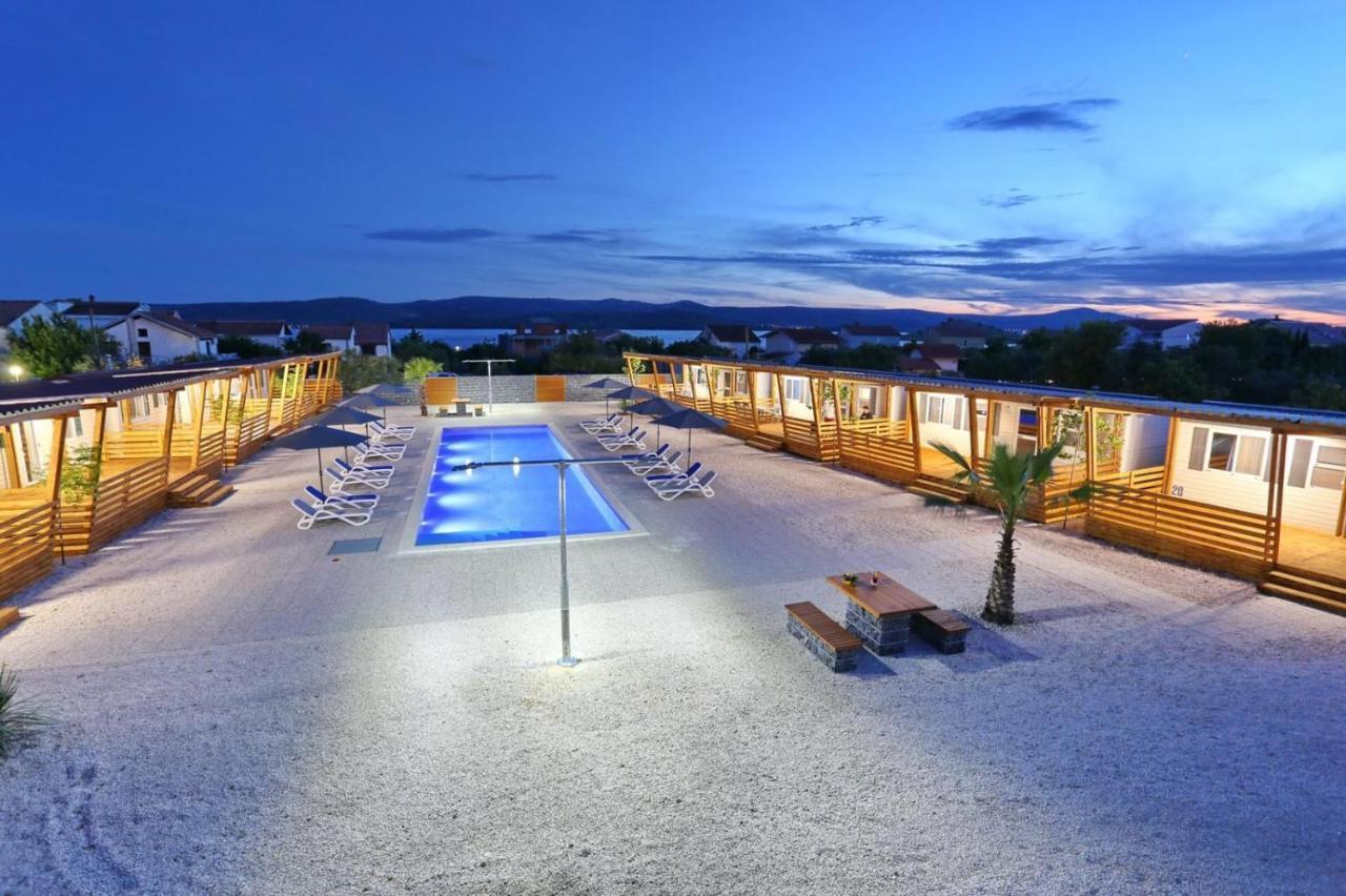 Poolside Mobile Home 图兰杰 外观 照片