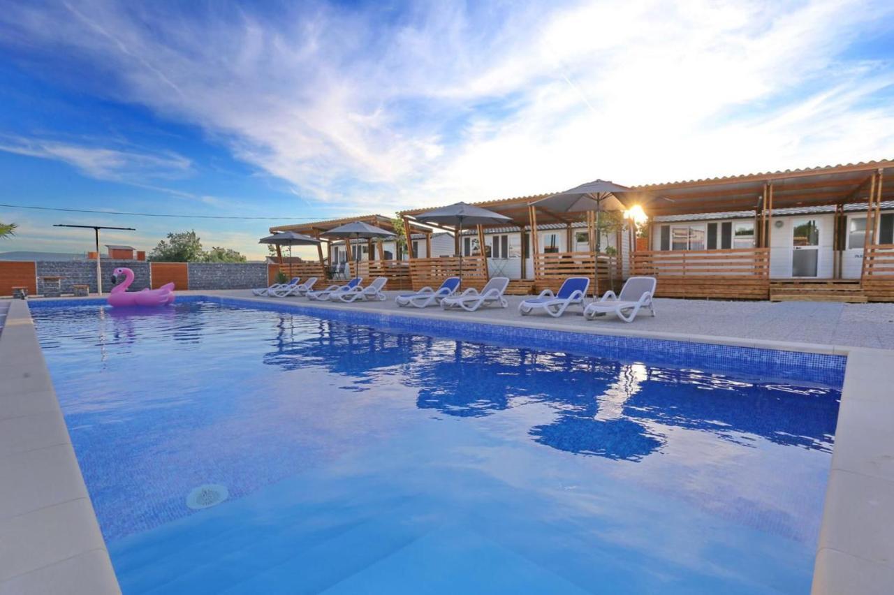 Poolside Mobile Home 图兰杰 外观 照片