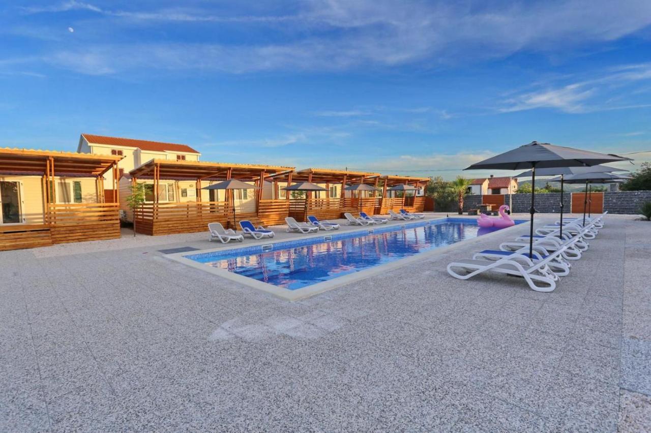 Poolside Mobile Home 图兰杰 外观 照片