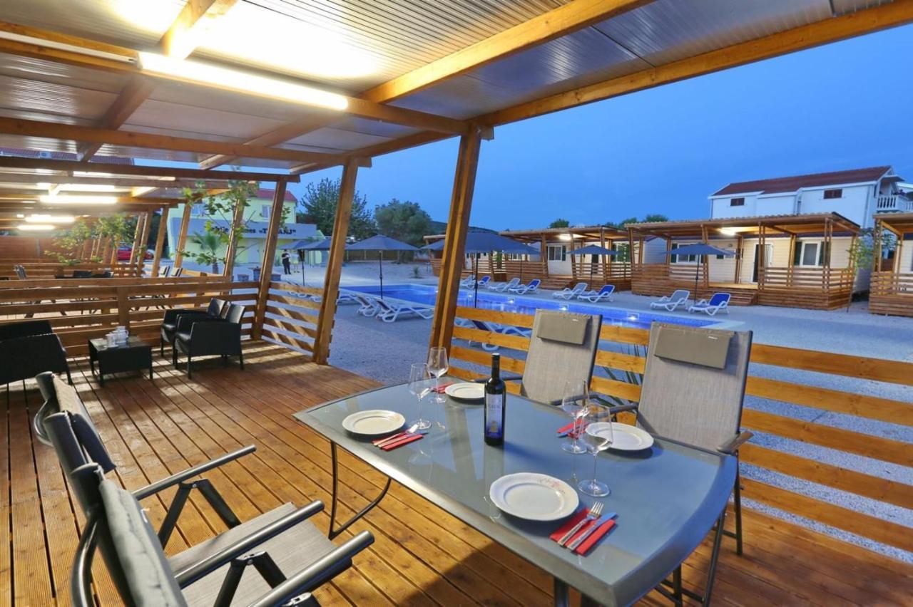 Poolside Mobile Home 图兰杰 外观 照片